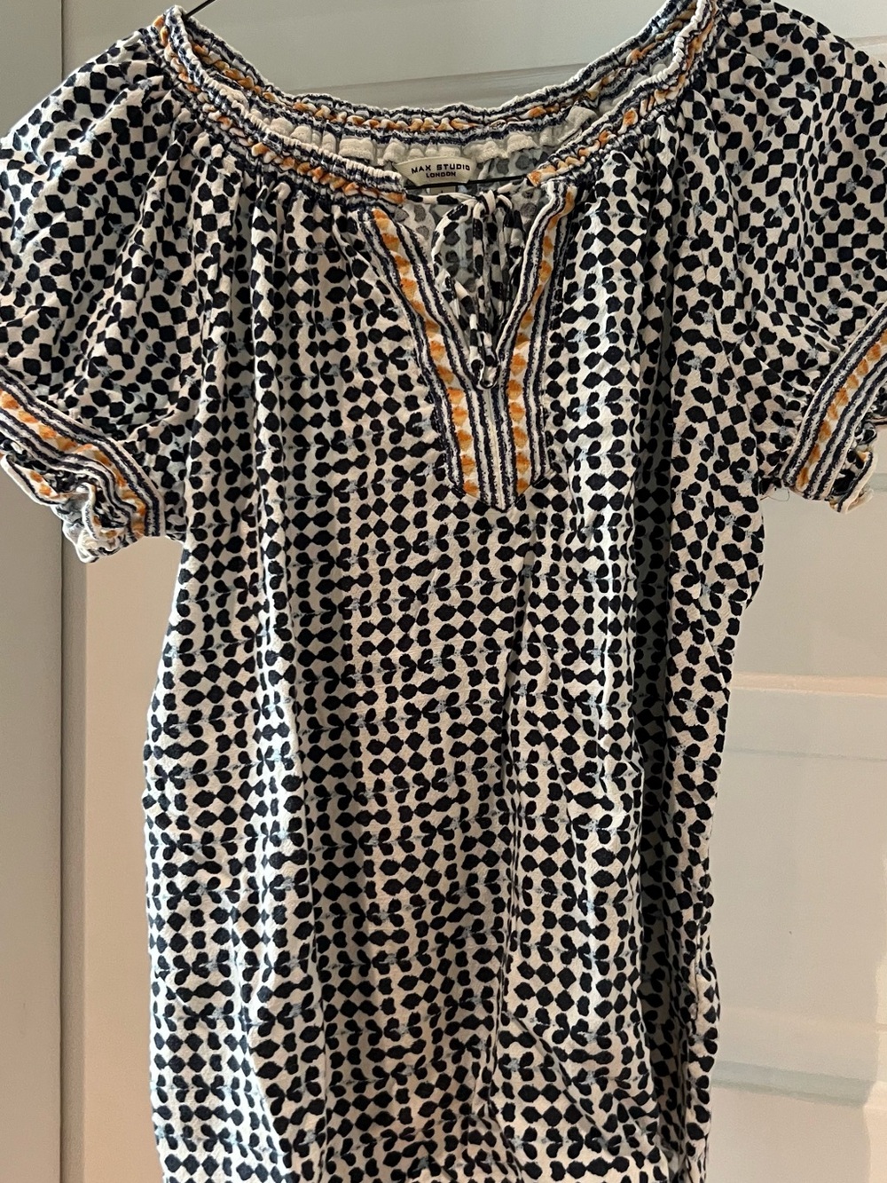 Max Studio Black & White Printed Peasant Tunic with Yellow Trim
